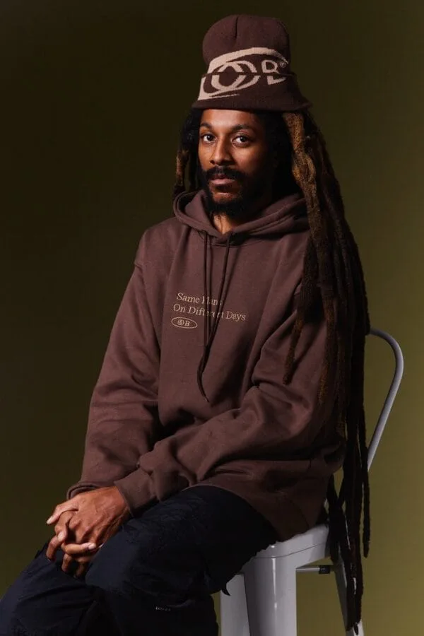 Alternative view of Moletom Hoodie Same Plans On Different Days - Marrom