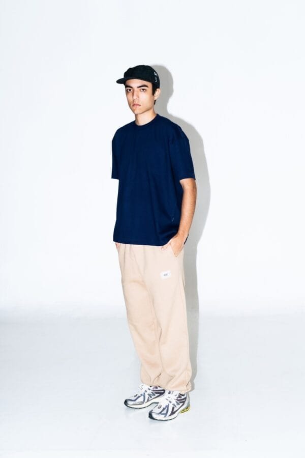 Alternative view of OOB SweatPants - Bege