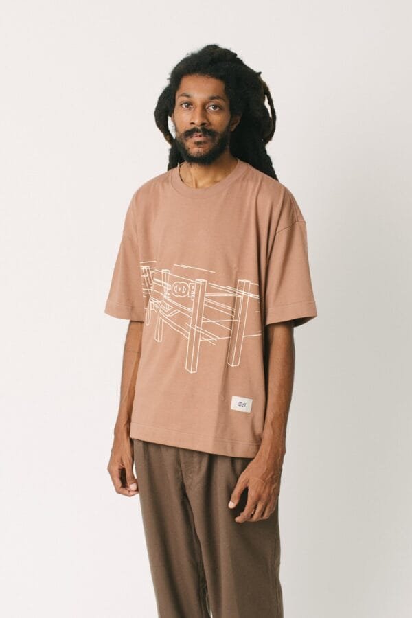Alternative view of Camiseta Boxy Out Of Box Design - Argila