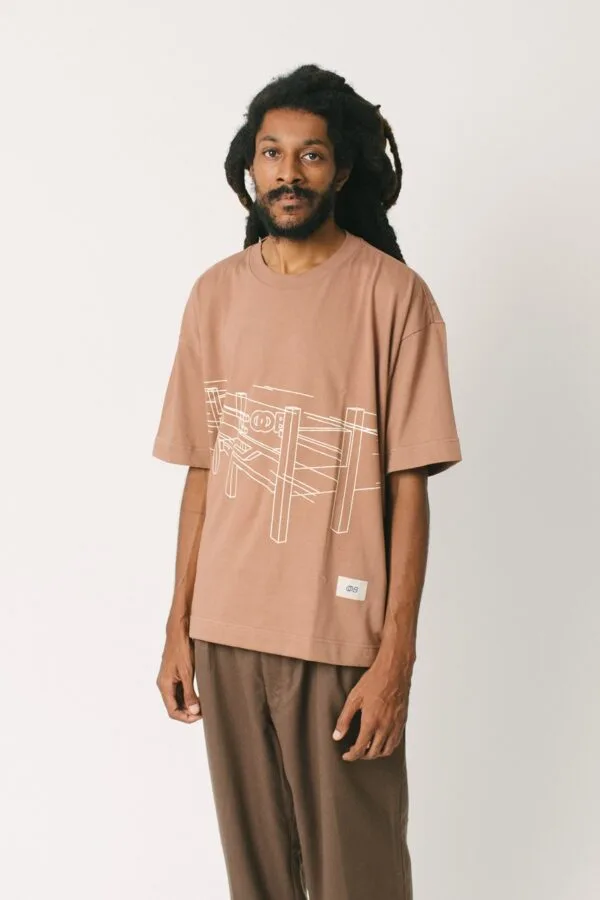 Alternative view of Camiseta Boxy Out Of Box Design - Argila