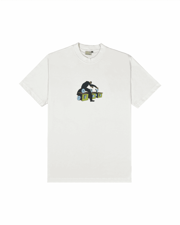 Camiseta Out Of Box Villain - Branca