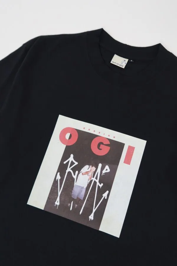 Alternative view of Merch RÁ - Rodrigo OGI - Preta