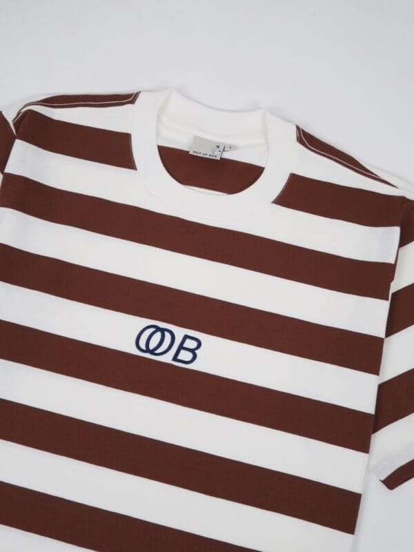 Alternative view of Camiseta Out Of Box listrada - Off white/marrom.