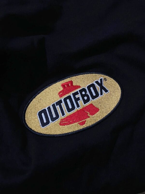 Alternative view of Camiseta boxy Out Of Box pennzoil - Preta